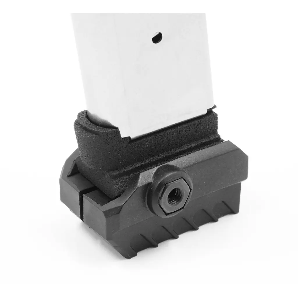 magrail-magazin-bodenplatte-adapter-wilson-combat-1911-fur-kaliber-9mm-946940.webp